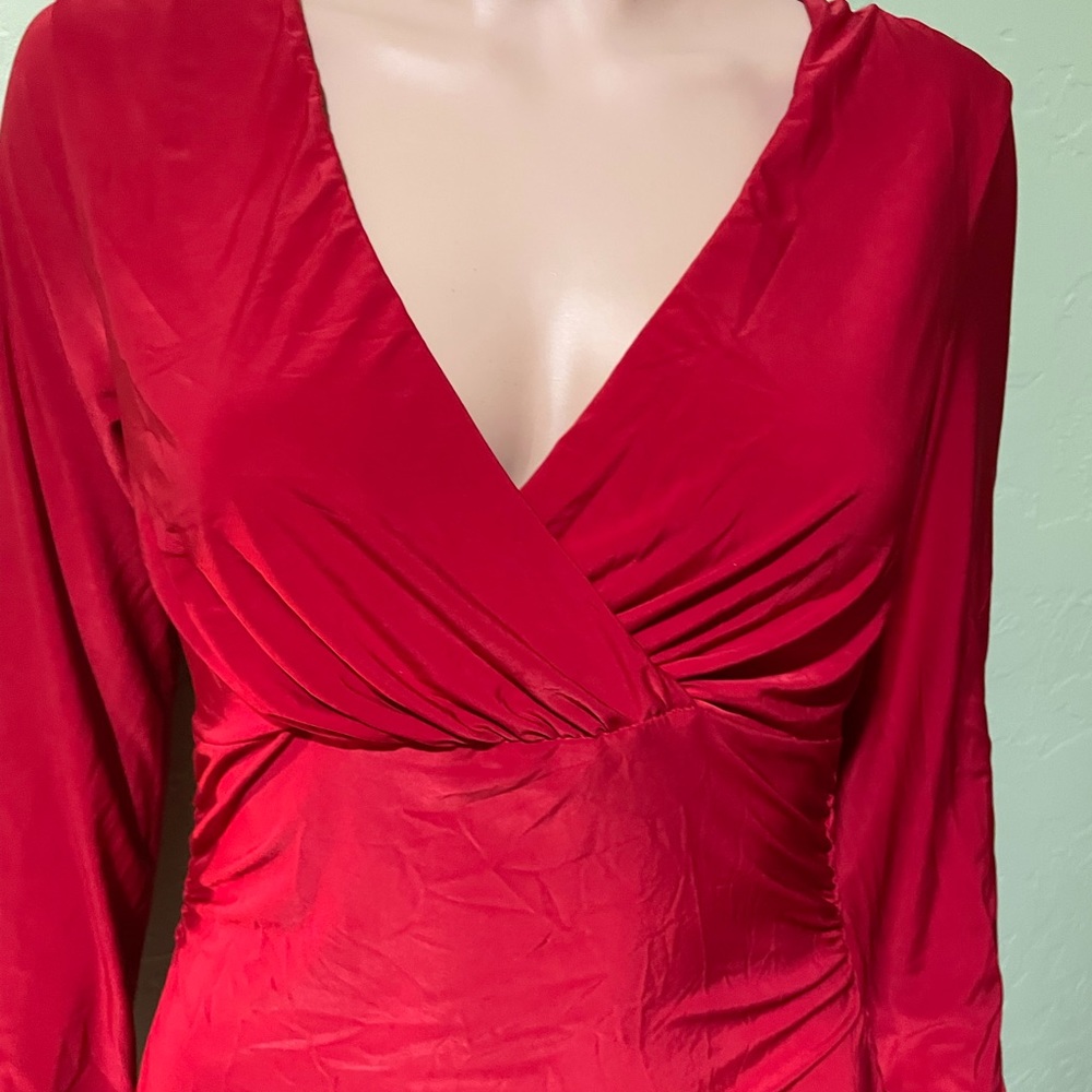 Color red stretch - Picture 5 of 9